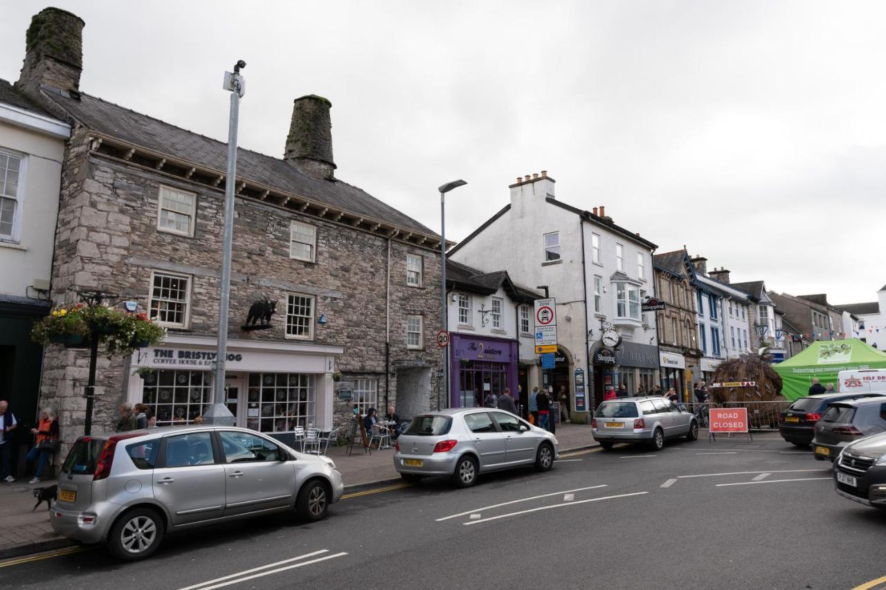 Library View Apartment Kendal Exteriér fotografie